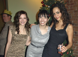 CCHQ owner Jodie Emery (center) with managers Catherine (left) and Tiffany.